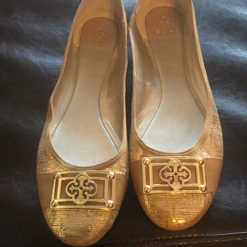ISOLA Gold Flats